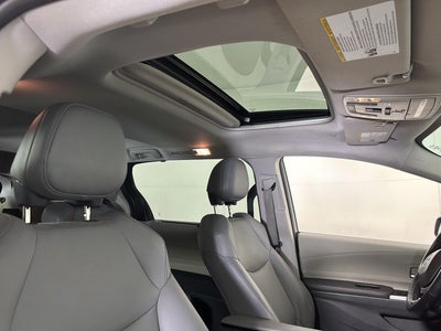 2021 Toyota Sienna XLE