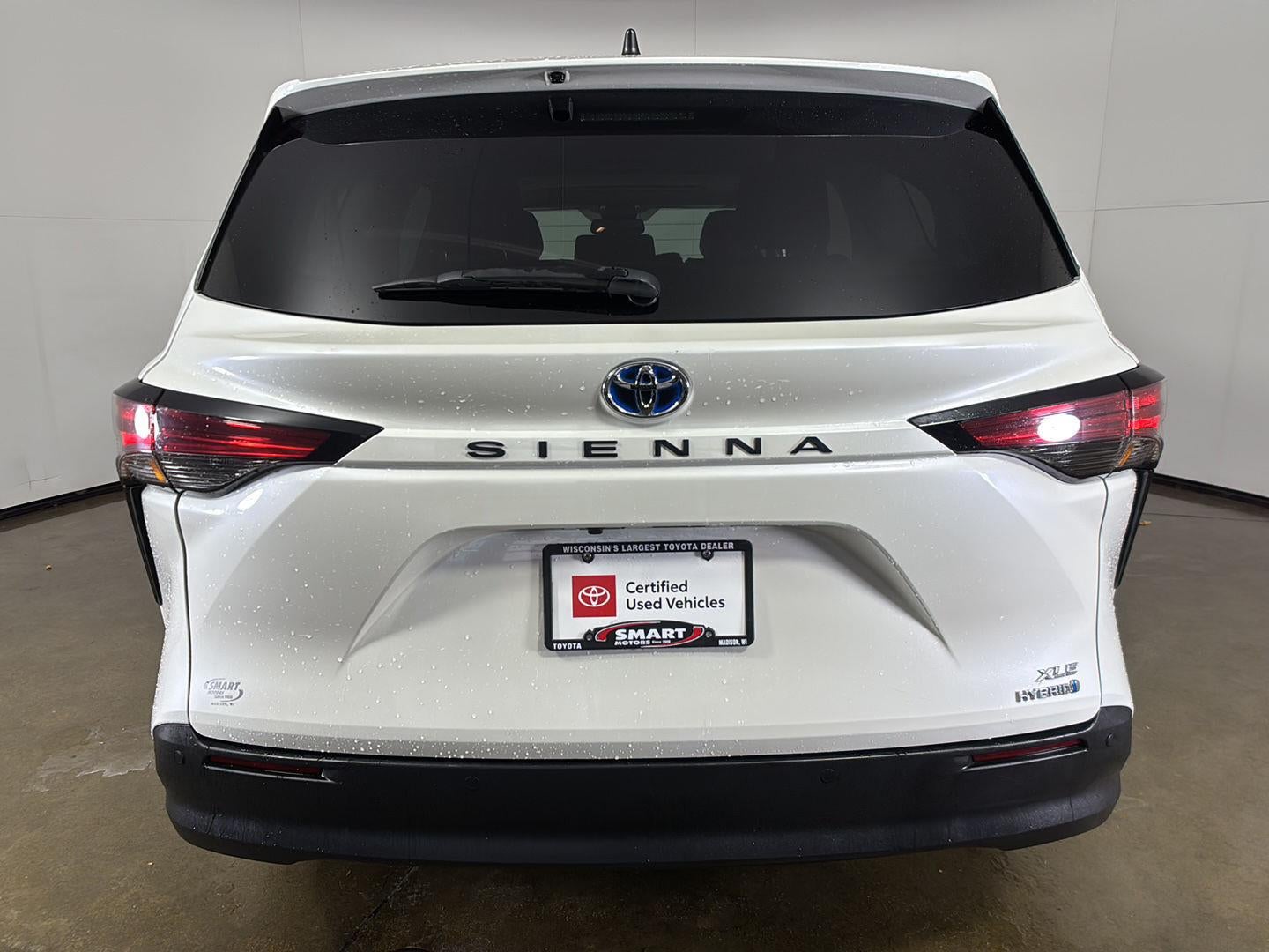 2021 Toyota Sienna XLE