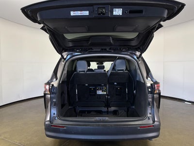 2024 Toyota Sienna XLE
