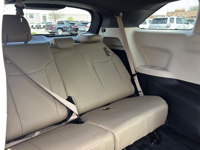 2024 Toyota Sienna XLE