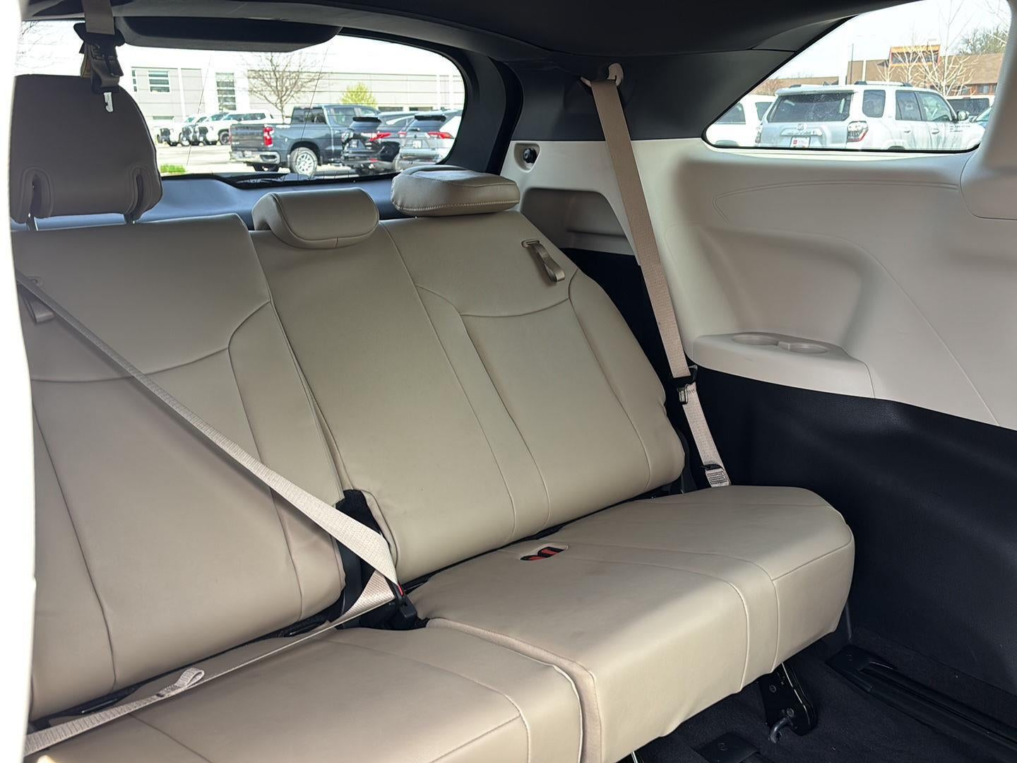 2024 Toyota Sienna XLE