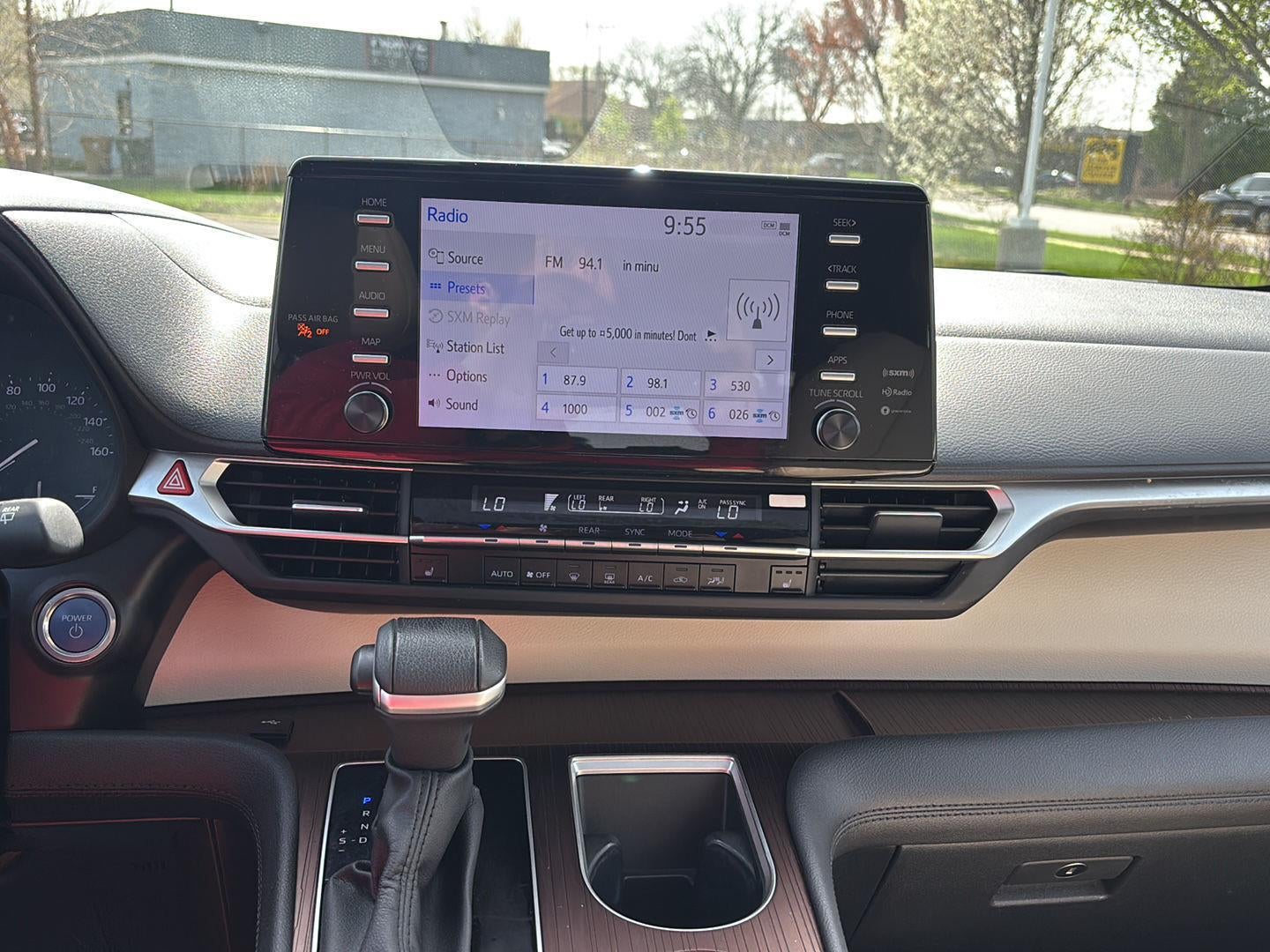 2024 Toyota Sienna XLE