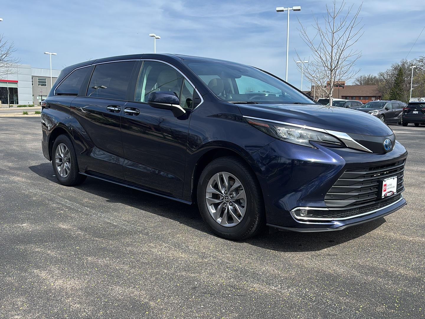 2024 Toyota Sienna XLE