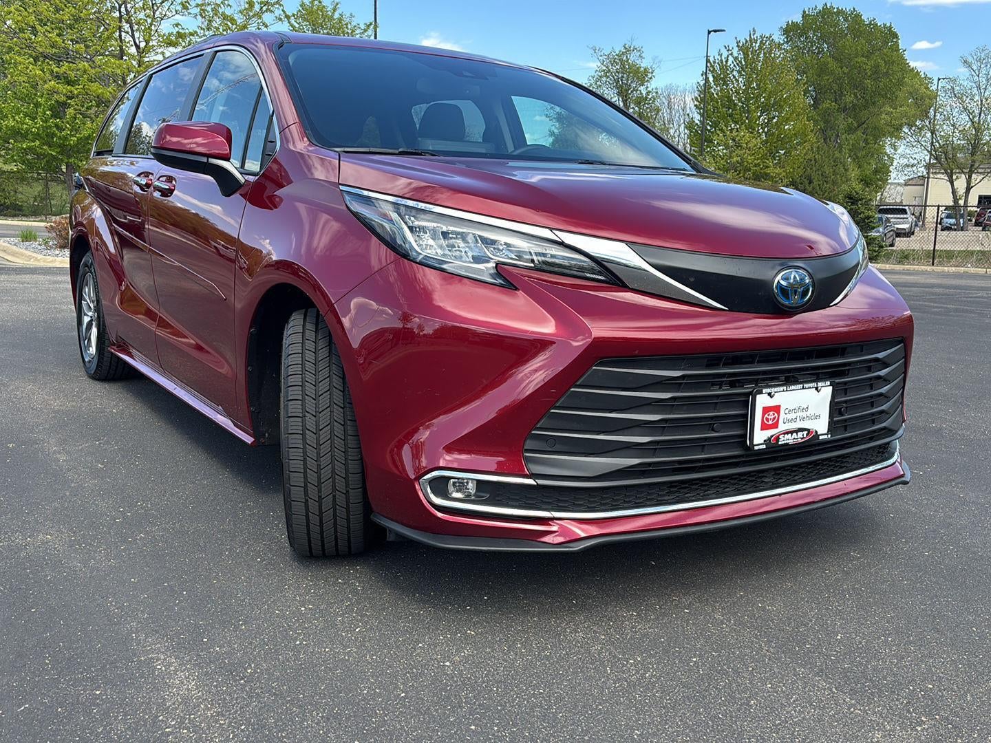 2023 Toyota Sienna XLE