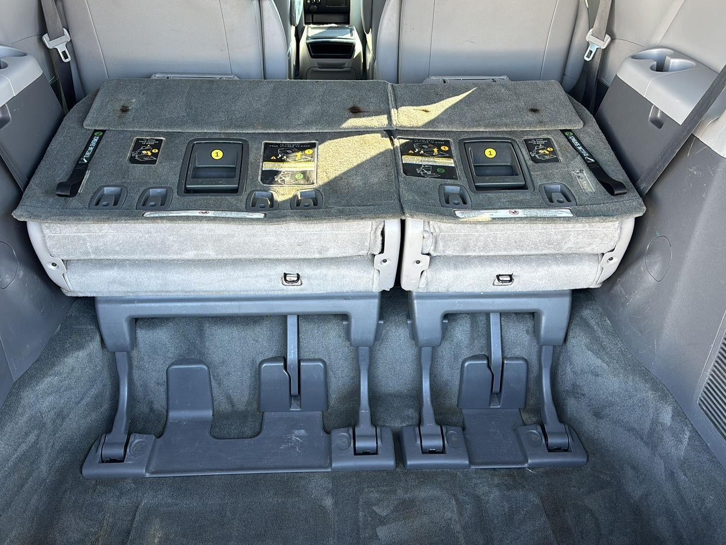 2017 Toyota Sienna XLE 8-Passenger