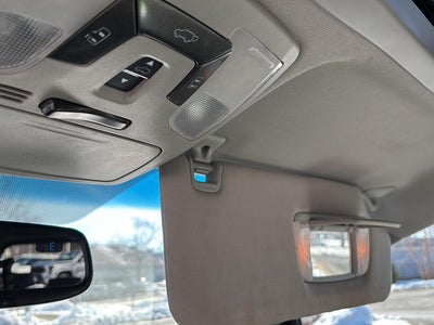 2017 Toyota Sienna XLE 8-Passenger