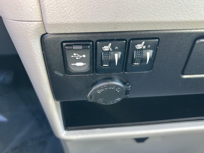 2017 Toyota Sienna XLE 8-Passenger