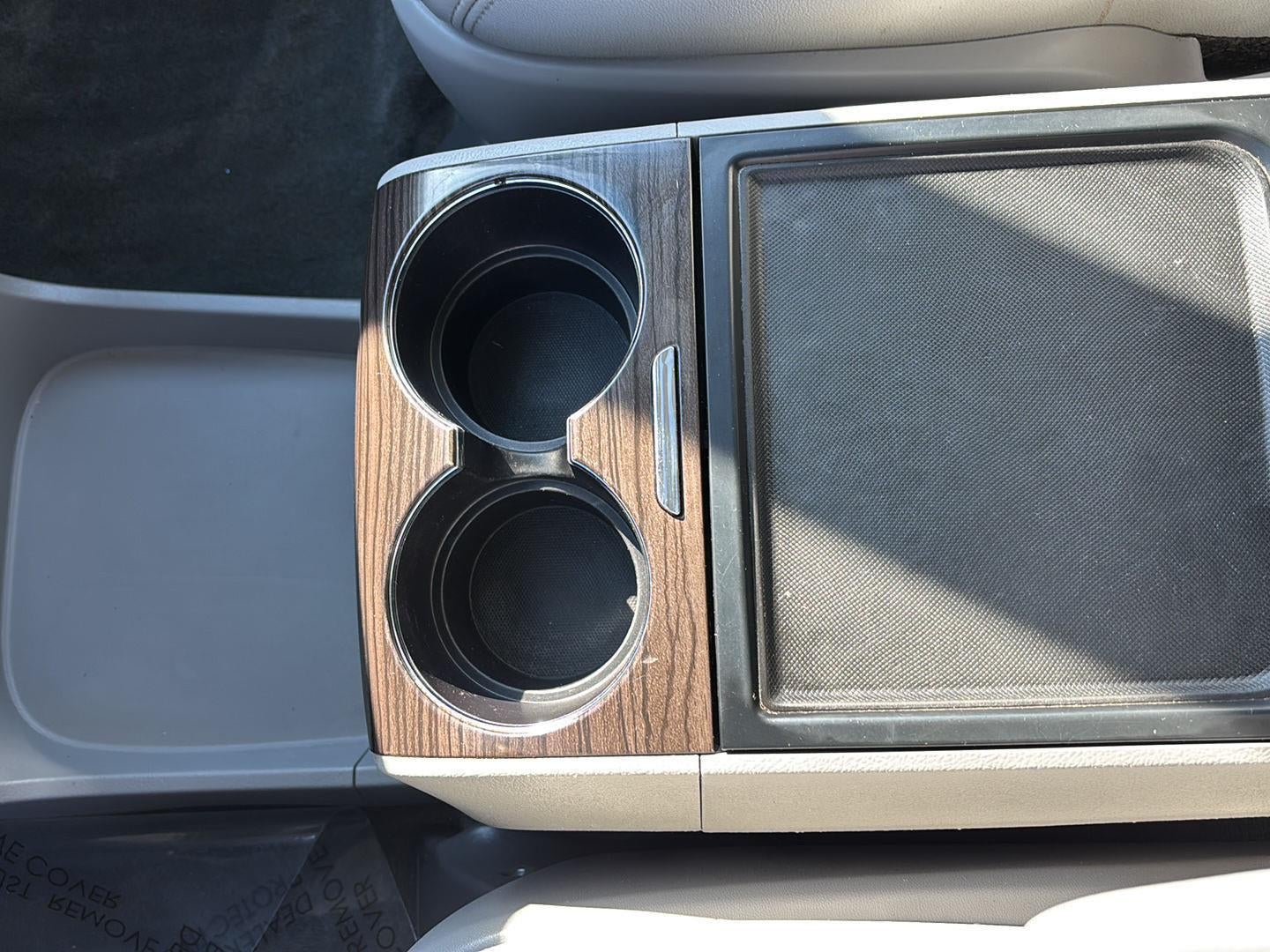 2017 Toyota Sienna XLE 8-Passenger