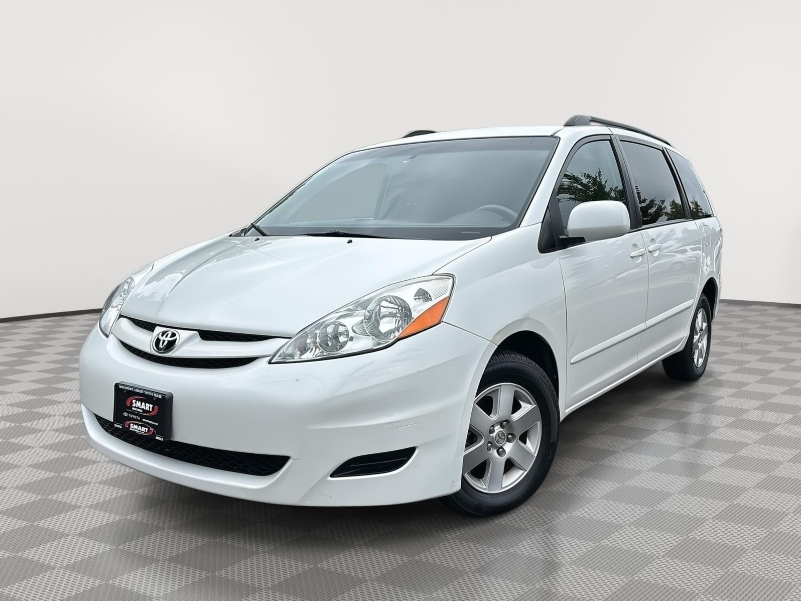 2009 Toyota Sienna XLE
