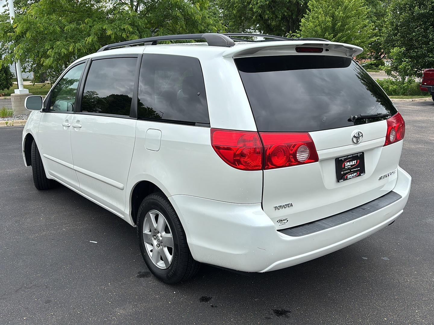 2009 Toyota Sienna XLE