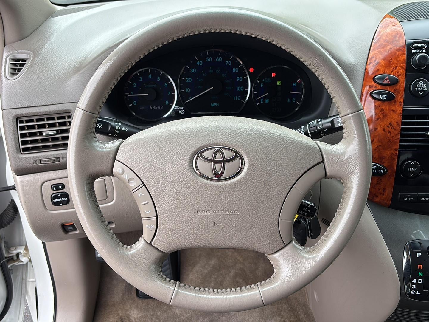 2009 Toyota Sienna XLE