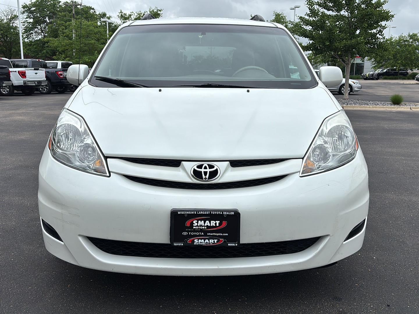 2009 Toyota Sienna XLE