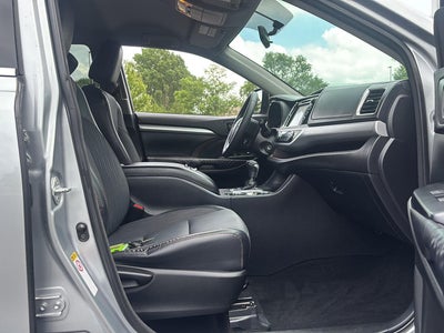 2016 Toyota Highlander LE Plus