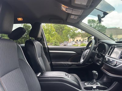 2016 Toyota Highlander LE Plus