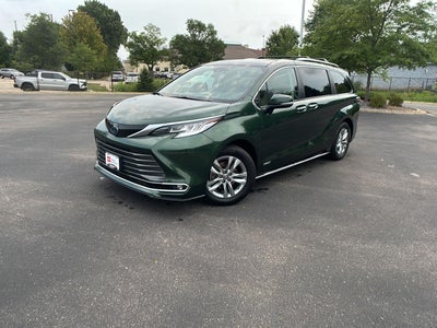 2021 Toyota Sienna Limited 7-Passenger