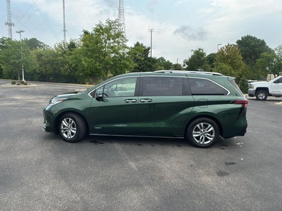 2021 Toyota Sienna Limited 7-Passenger