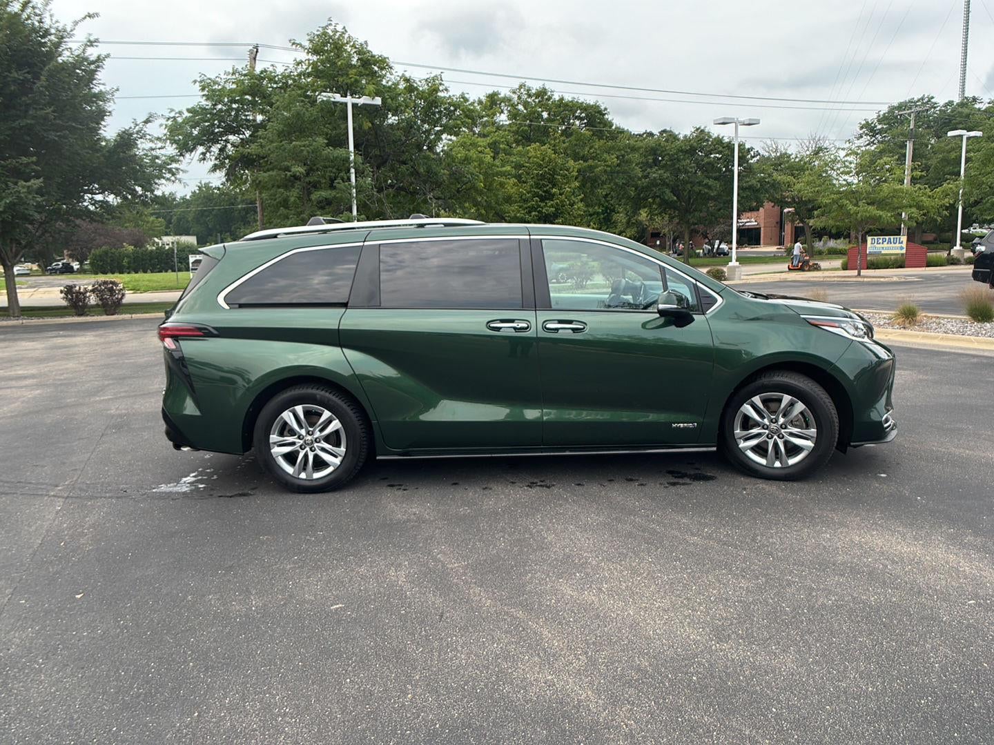 2021 Toyota Sienna Limited 7-Passenger