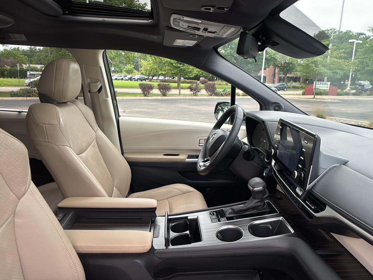 2021 Toyota Sienna Limited 7-Passenger