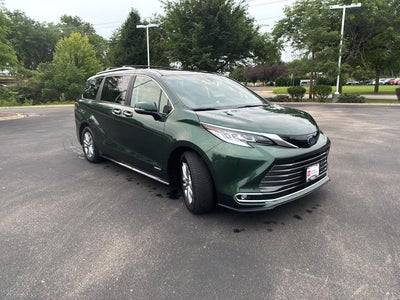 2021 Toyota Sienna Limited 7-Passenger
