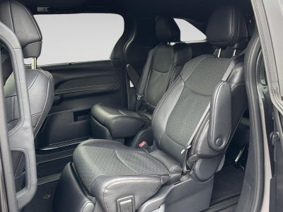 2025 Toyota Sienna Limited 7-Passenger