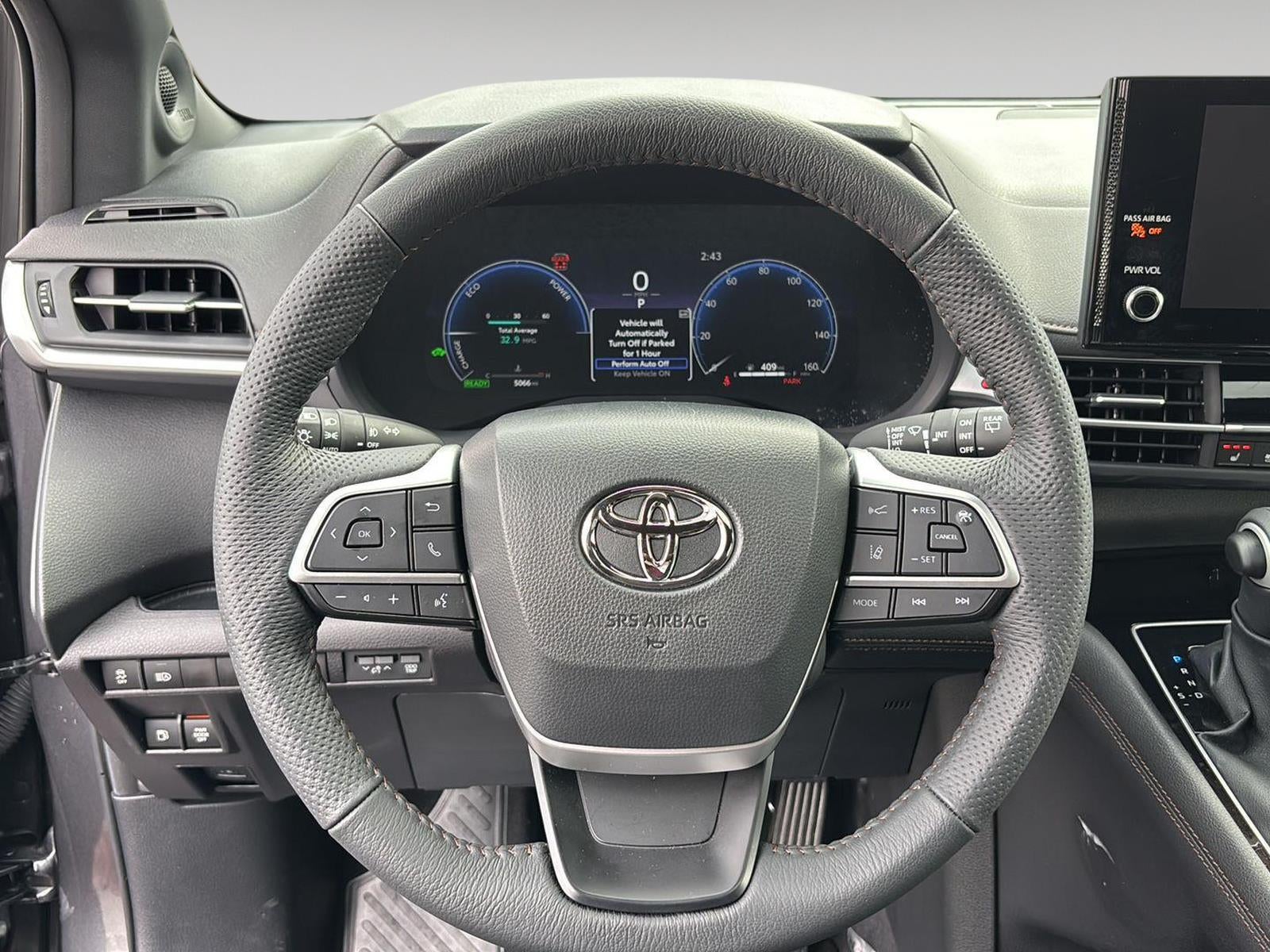 2025 Toyota Sienna Limited 7-Passenger