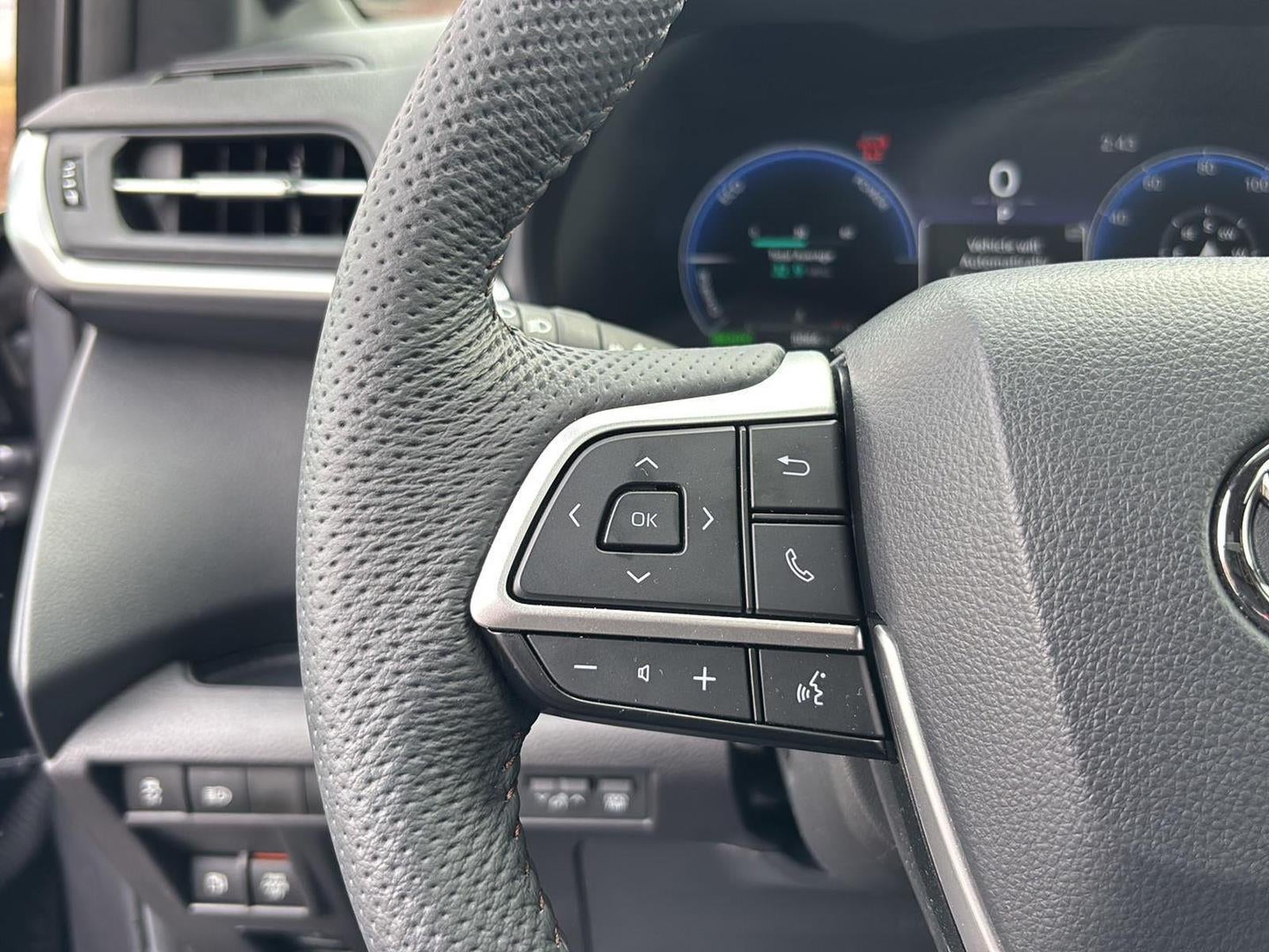 2025 Toyota Sienna Limited 7-Passenger