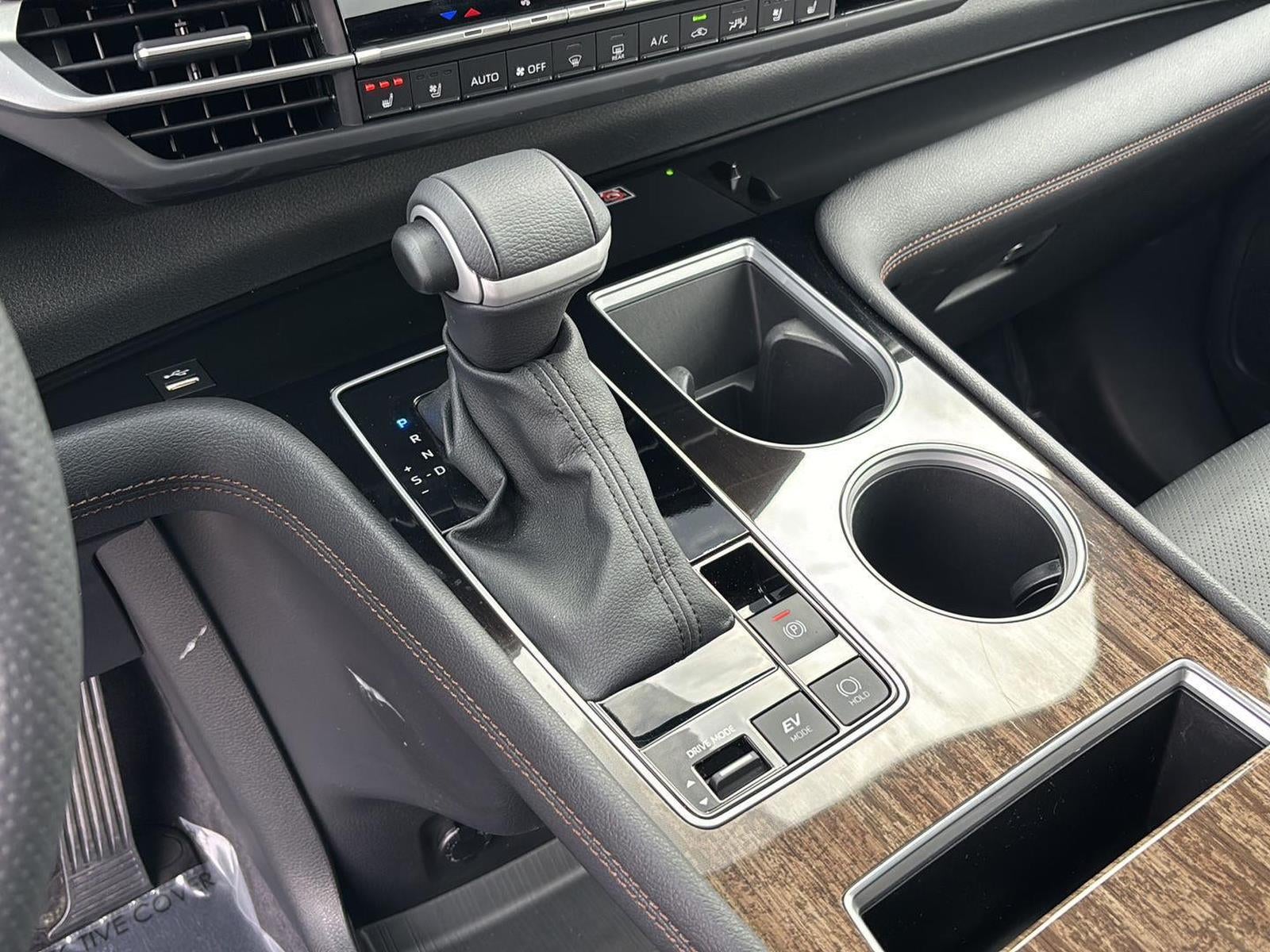 2025 Toyota Sienna Limited 7-Passenger