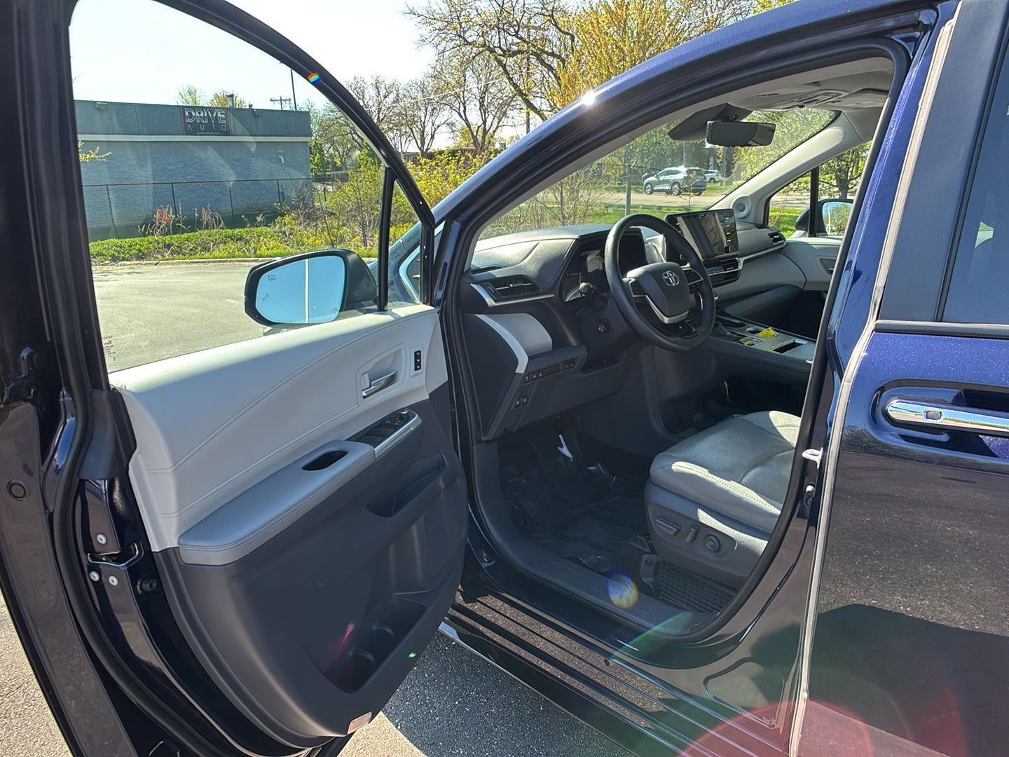 2021 Toyota Sienna Limited 7-Passenger