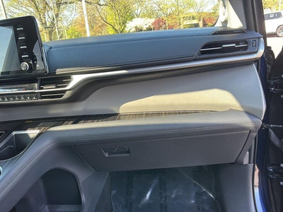 2021 Toyota Sienna Limited 7-Passenger