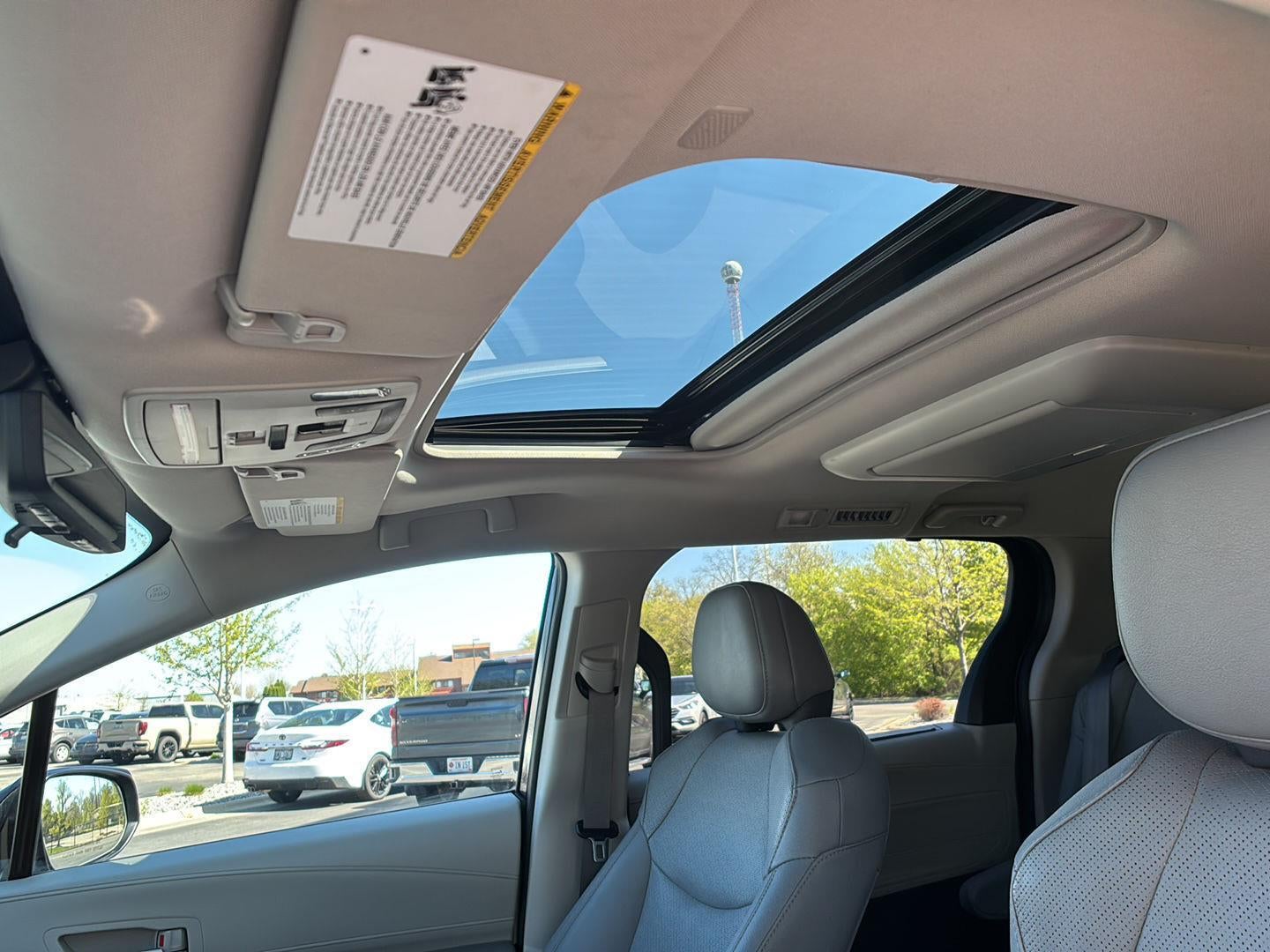 2021 Toyota Sienna Limited 7-Passenger