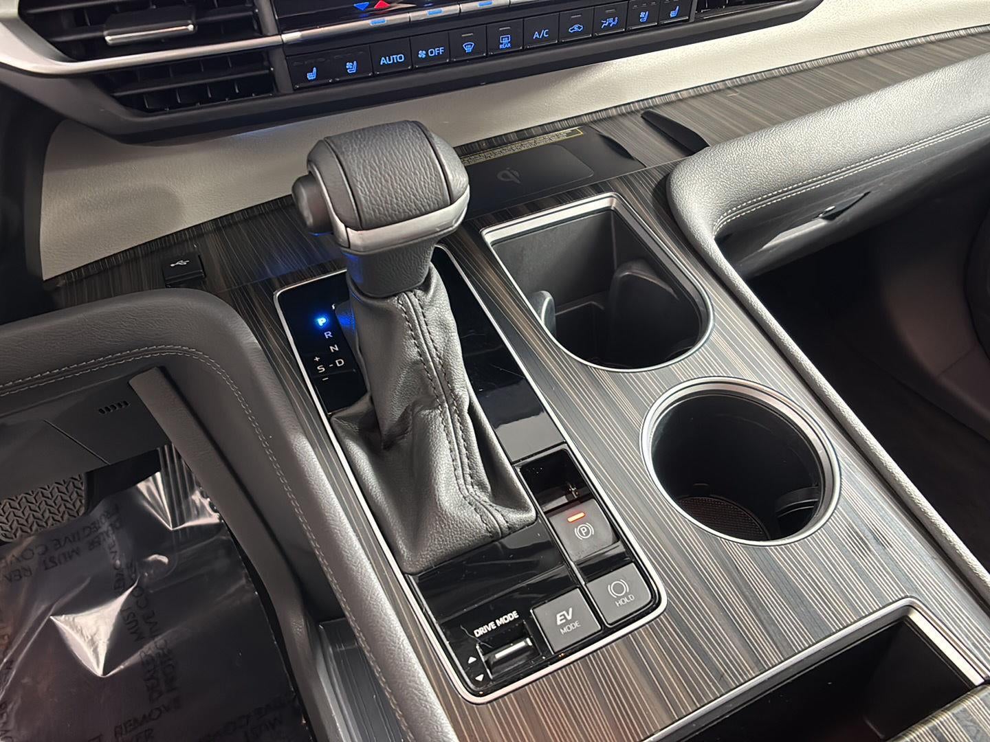 2024 Toyota Sienna Limited 7-Passenger