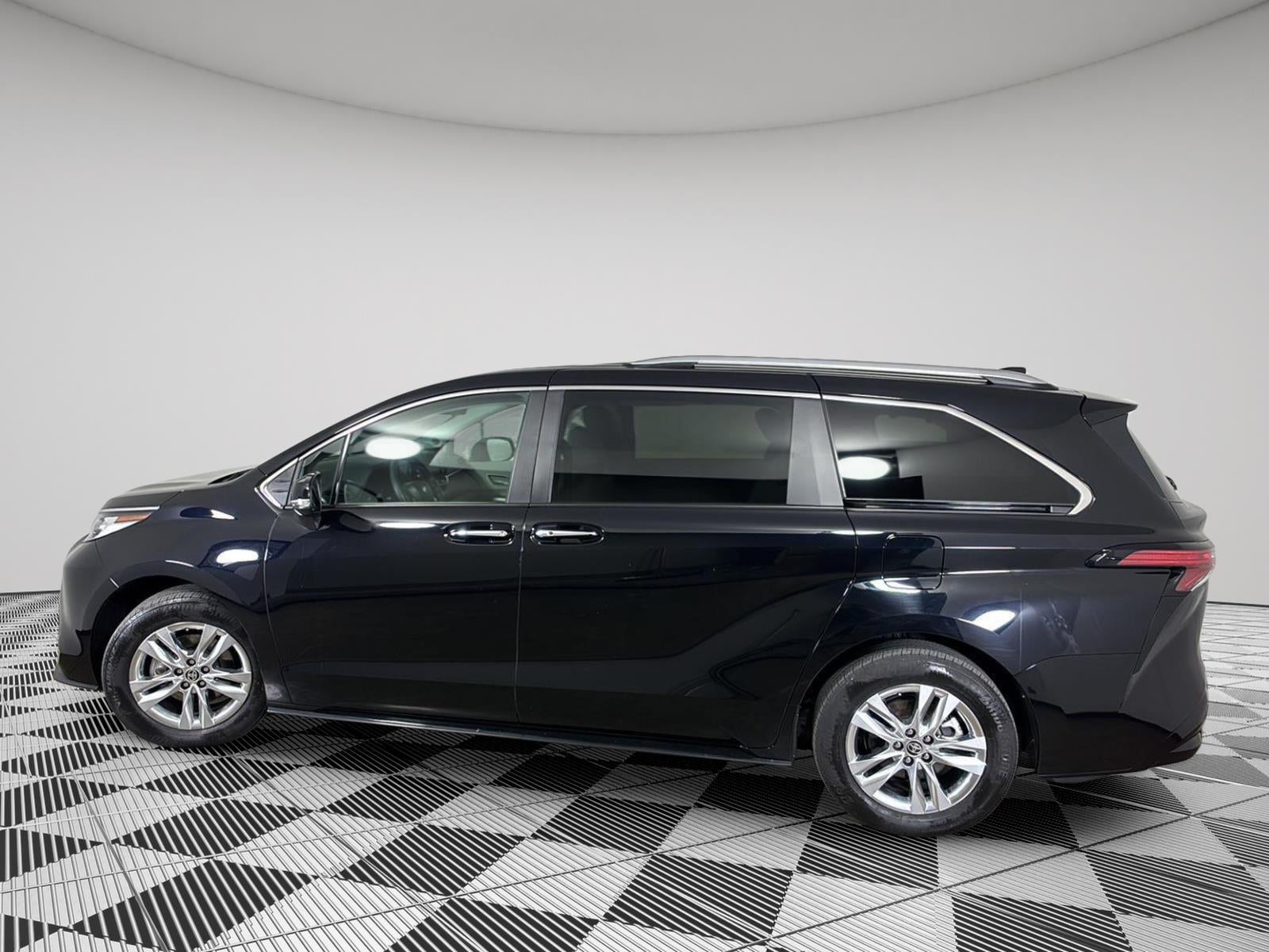 2024 Toyota Sienna Limited 7-Passenger