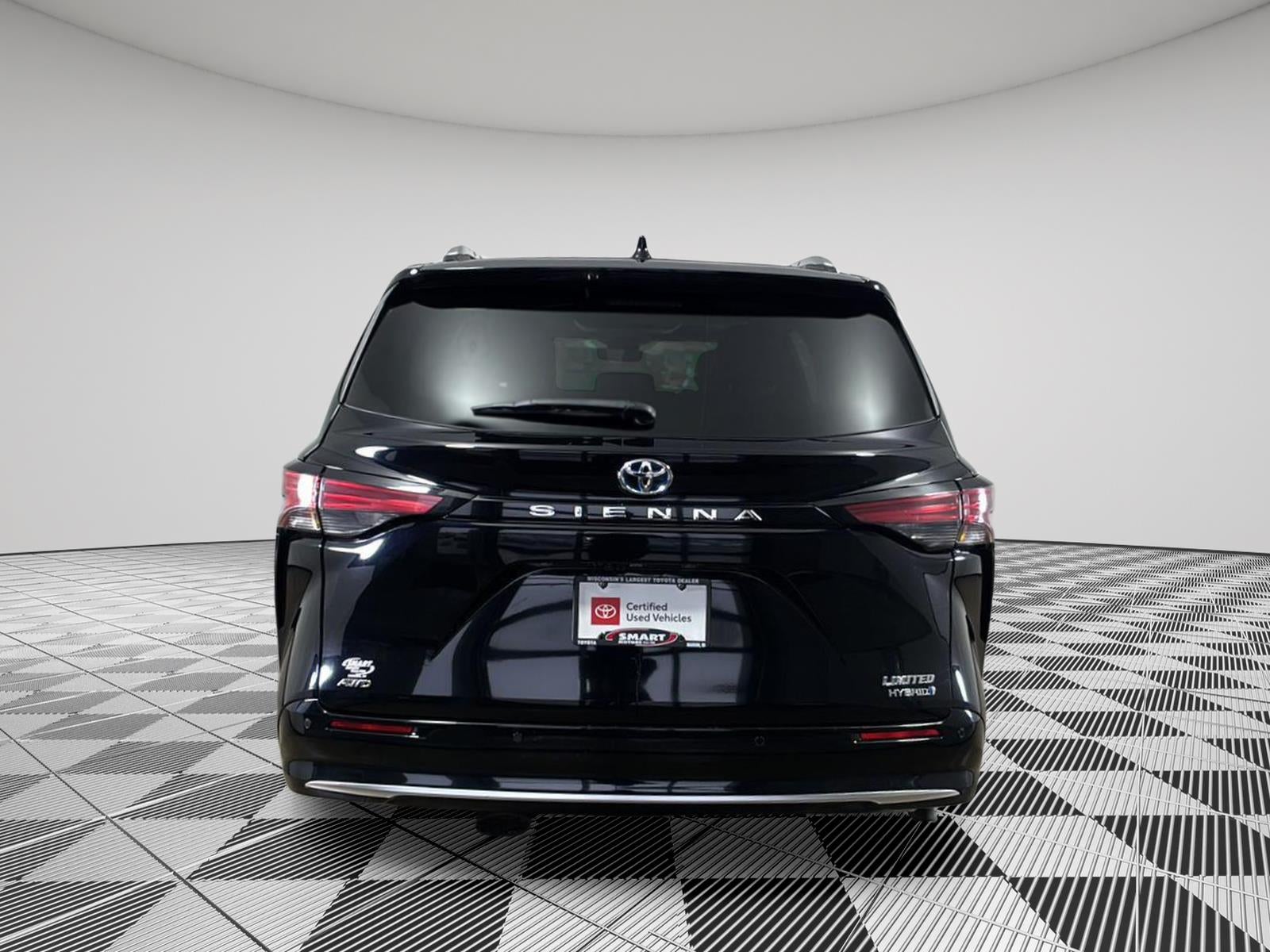 2024 Toyota Sienna Limited 7-Passenger