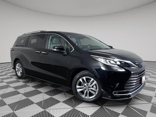 2024 Toyota Sienna Limited 7-Passenger