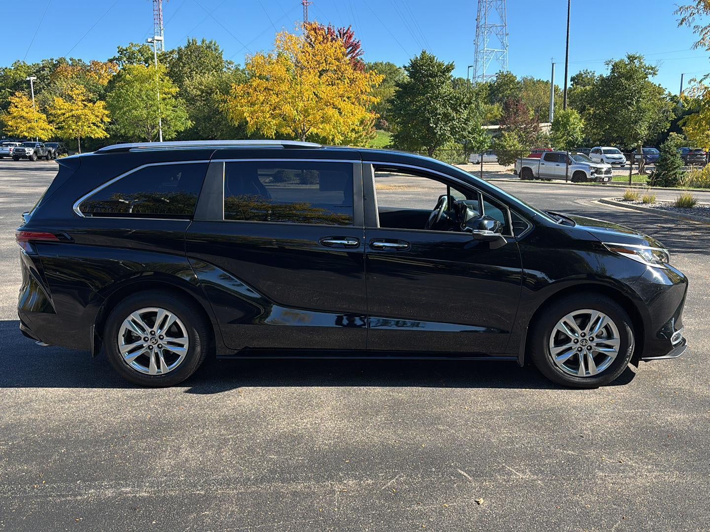 2025 Toyota Sienna Limited 7-Passenger