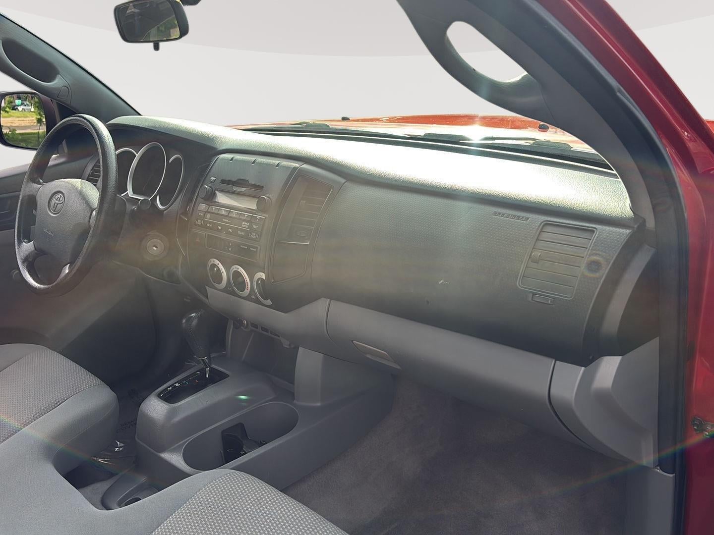 2009 Toyota Tacoma 2WD Reg I4 MT (Natl)