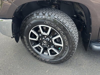 2020 Toyota TUNDRA Limited