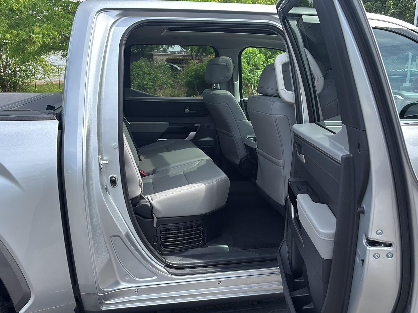 2022 Toyota Tundra Limited HV