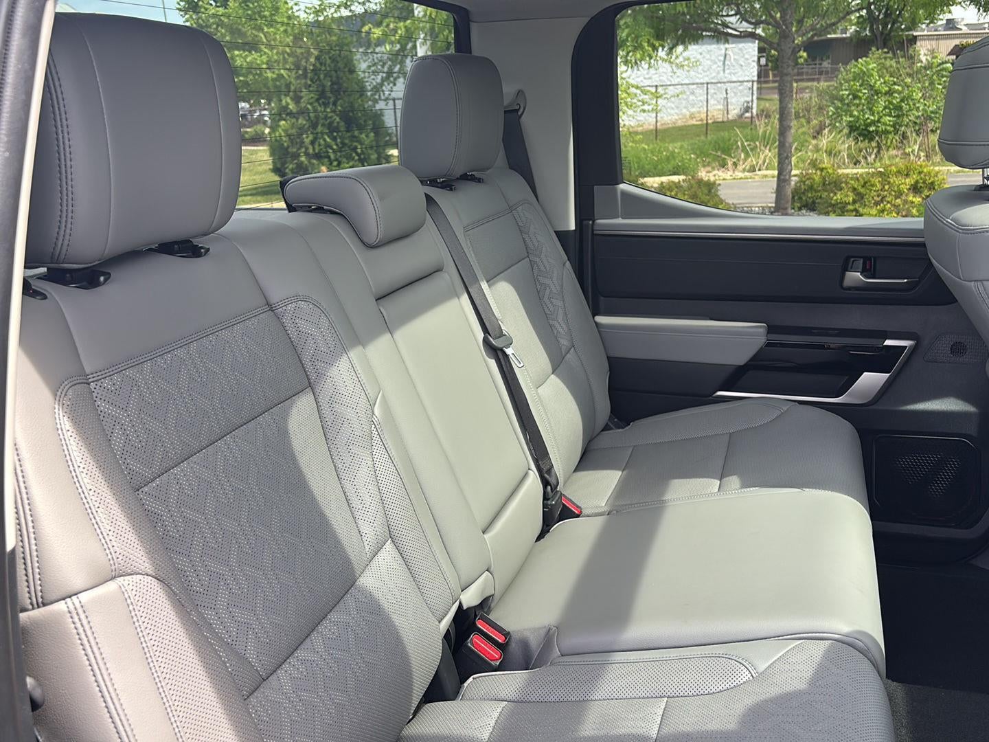 2022 Toyota Tundra Limited HV