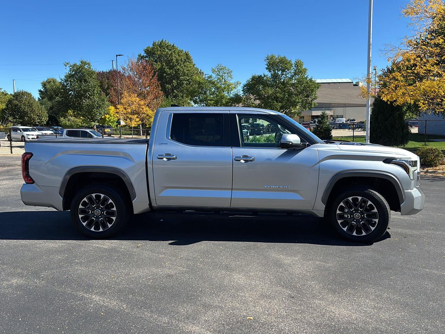 2022 Toyota Tundra Limited HV