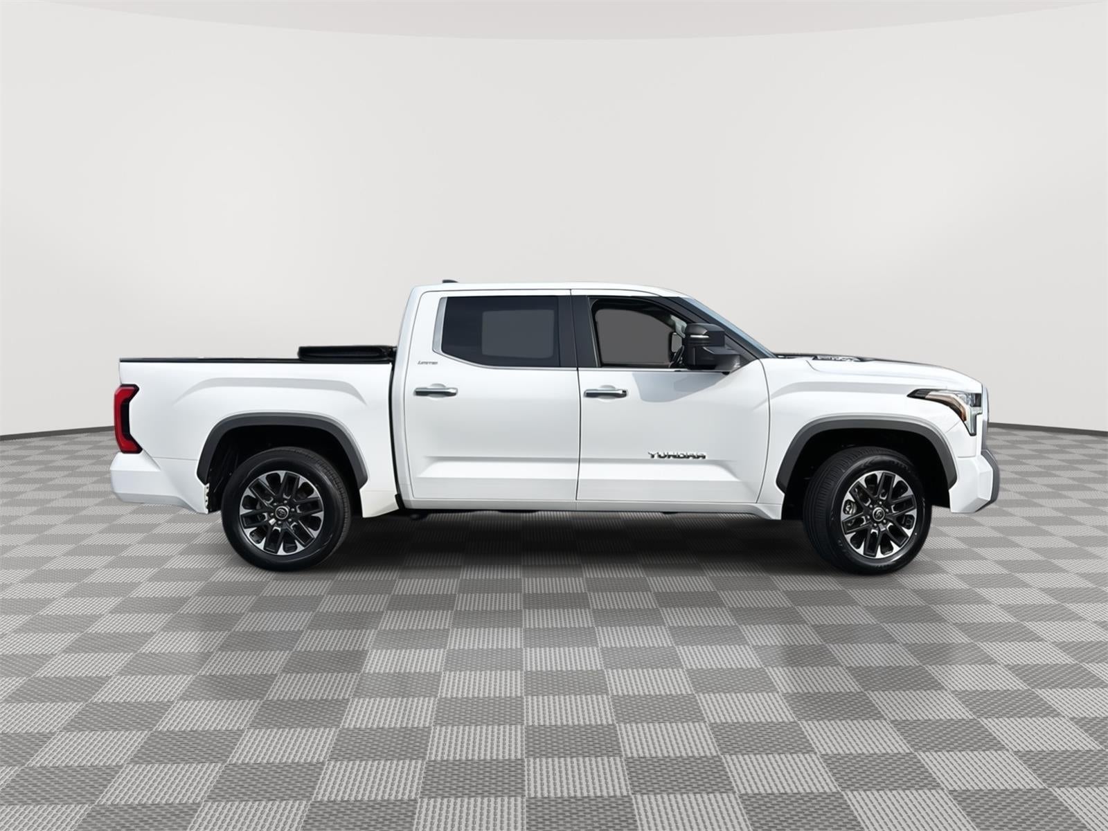 2024 Toyota Tundra Limited HV