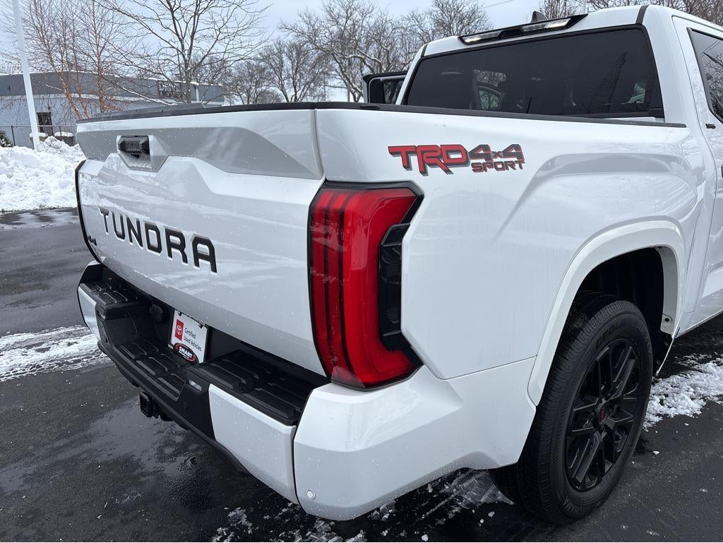 2022 Toyota Tundra SR5 CREW