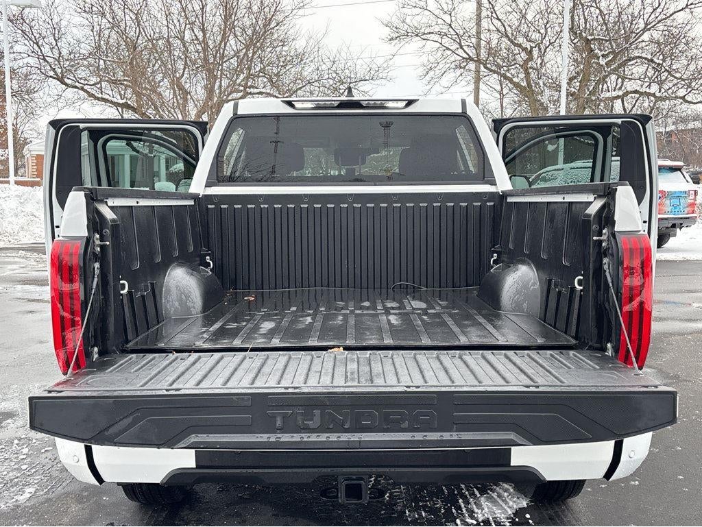 2022 Toyota Tundra SR5 CREW