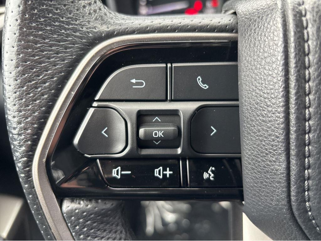 2022 Toyota Tundra SR5 CREW