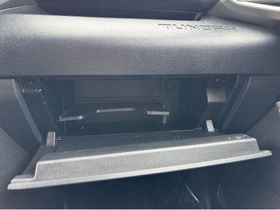 2022 Toyota Tundra SR5 CREW