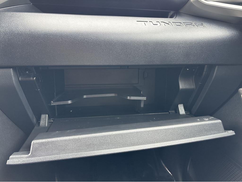 2022 Toyota Tundra SR5 CREW