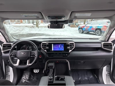 2022 Toyota Tundra SR5 CREW