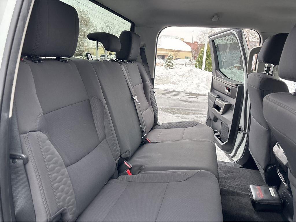 2022 Toyota Tundra SR5 CREW