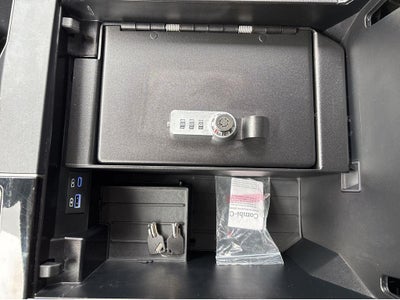 2022 Toyota Tundra SR5 CREW