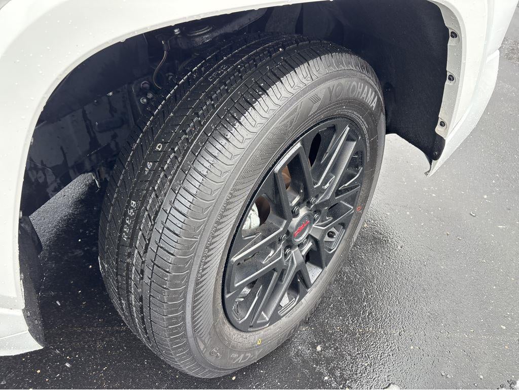 2022 Toyota Tundra SR5 CREW